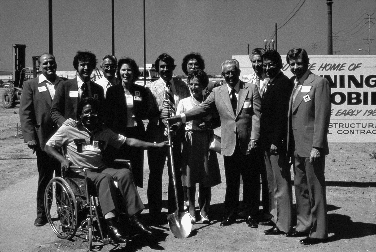 Image of Cerritos city leaders and representatives from five major auto dealers.